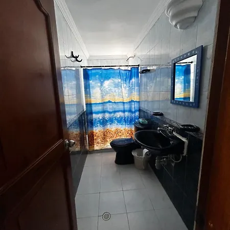 Apartamento Frente Al Aeropuerto *